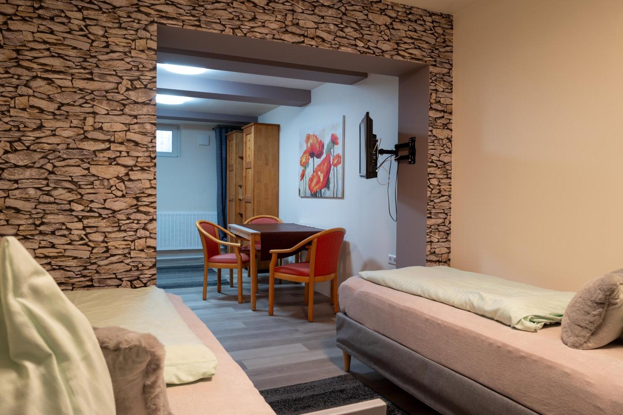 Pension Weinsberger Tal Lowenstein Bagian luar foto